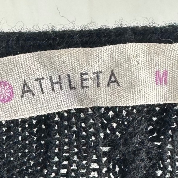 Athleta Merino Plains Open Cardigan Sweater Sz Medium Black Wool Cable Knit - Picture 4 of 6